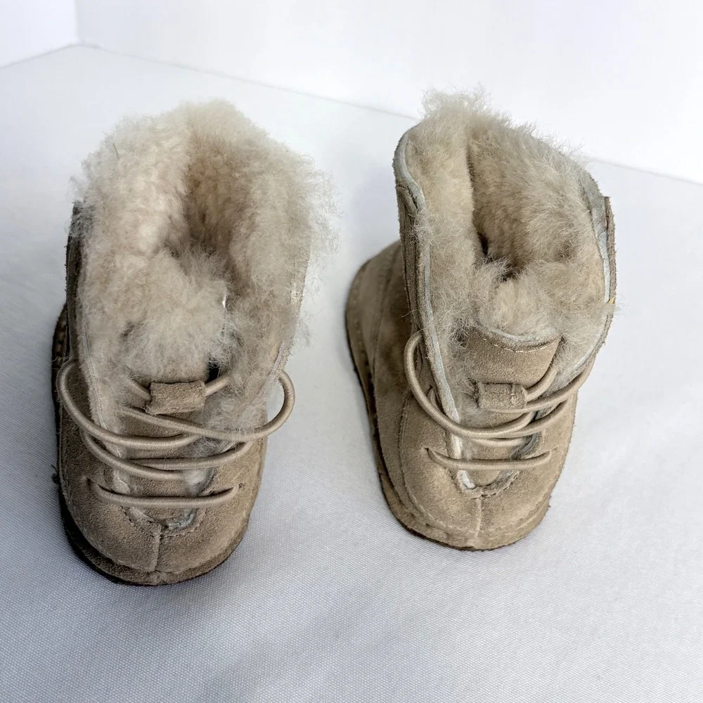 UGG Jesse Suede Sheepskin Boots Chestnut Tan Lace Back Infant Size S 2/3 5206